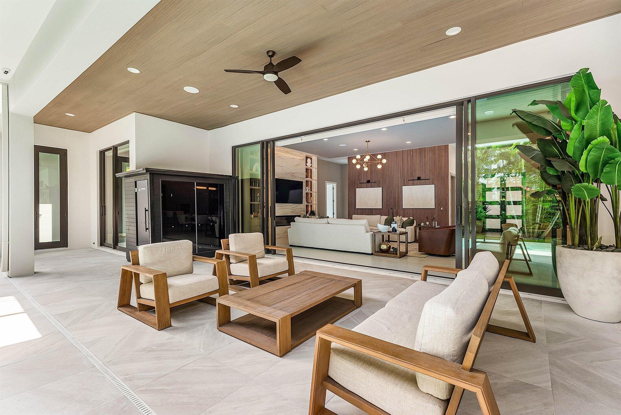 BOCA VILLAS SEC B - Residential