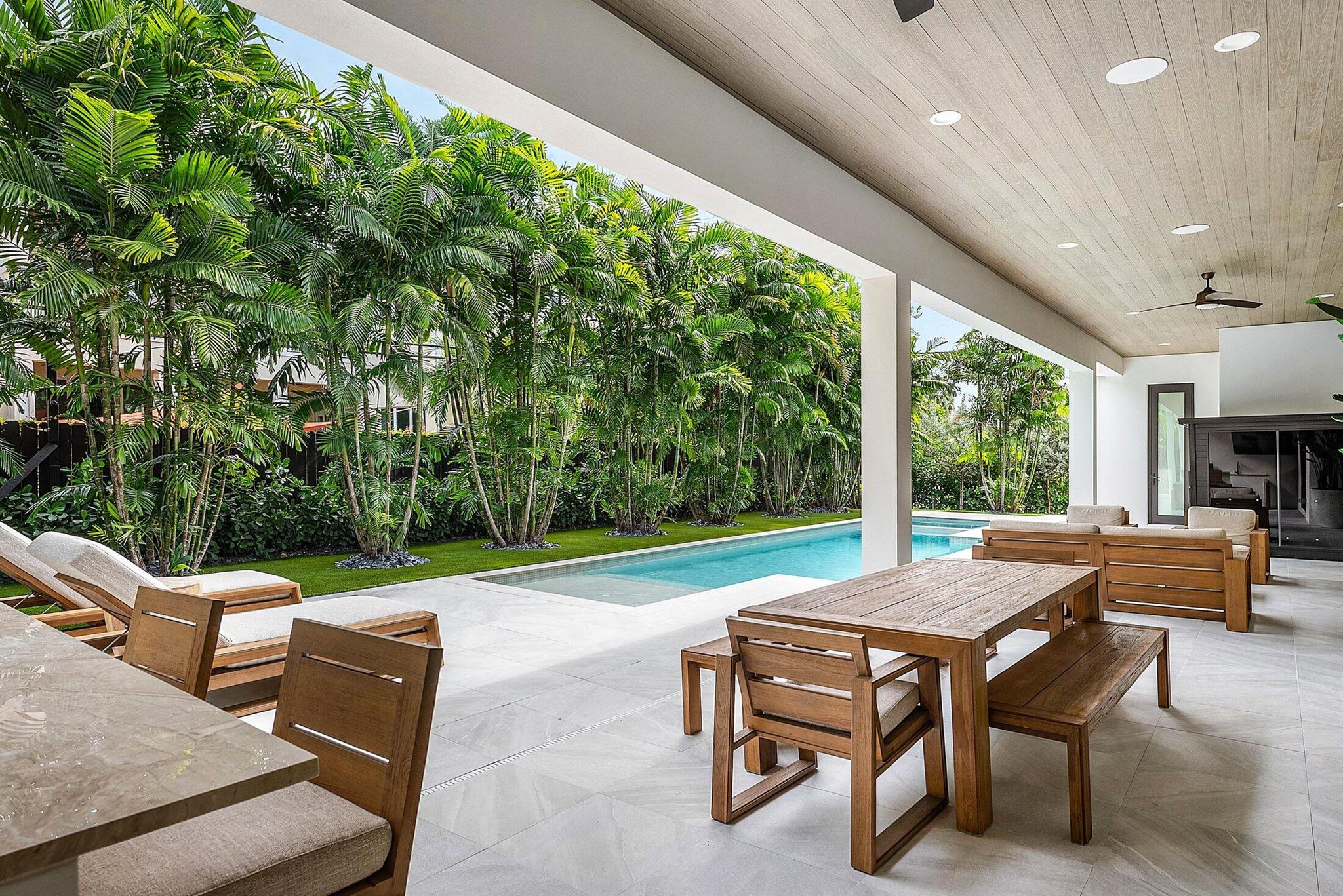 BOCA VILLAS SEC B - Residential