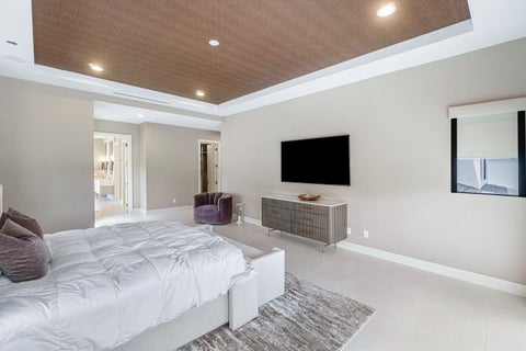 Tiny photo for 499 NE 4th Street, Boca Raton, FL 33432 (MLS # R11114968)