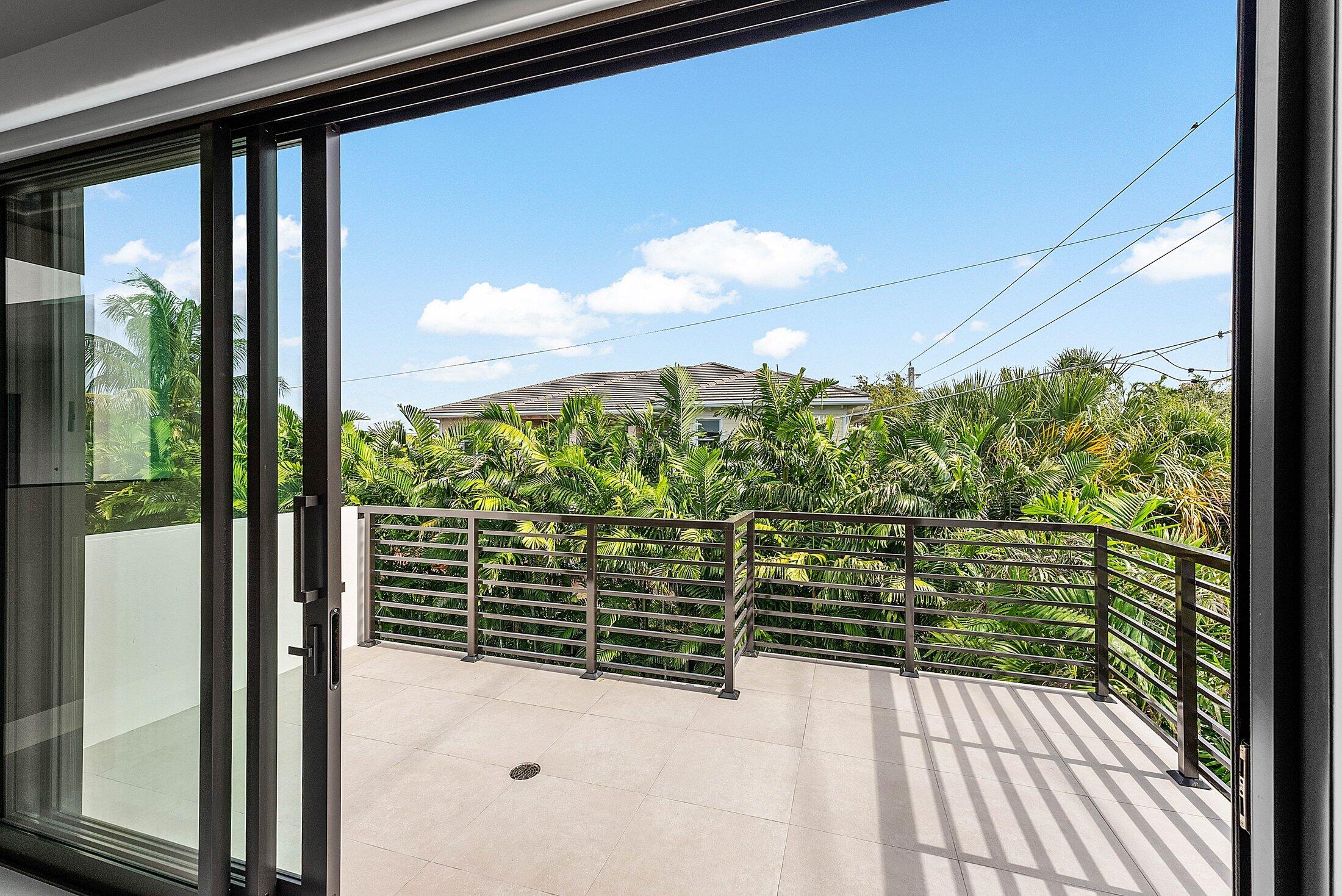 BOCA VILLAS SEC B - Residential