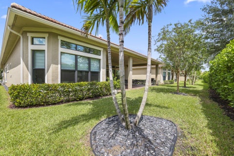 Tiny photo for 9264 Porto Way, Parkland, FL 33076 (MLS # B26075770)