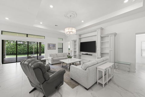 Tiny photo for 9264 Porto Way, Parkland, FL 33076 (MLS # B26075770)