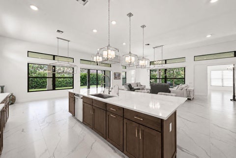 Tiny photo for 9264 Porto Way, Parkland, FL 33076 (MLS # B26075770)