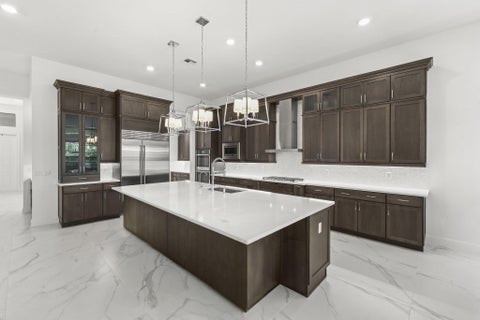 Tiny photo for 9264 Porto Way, Parkland, FL 33076 (MLS # B26075770)