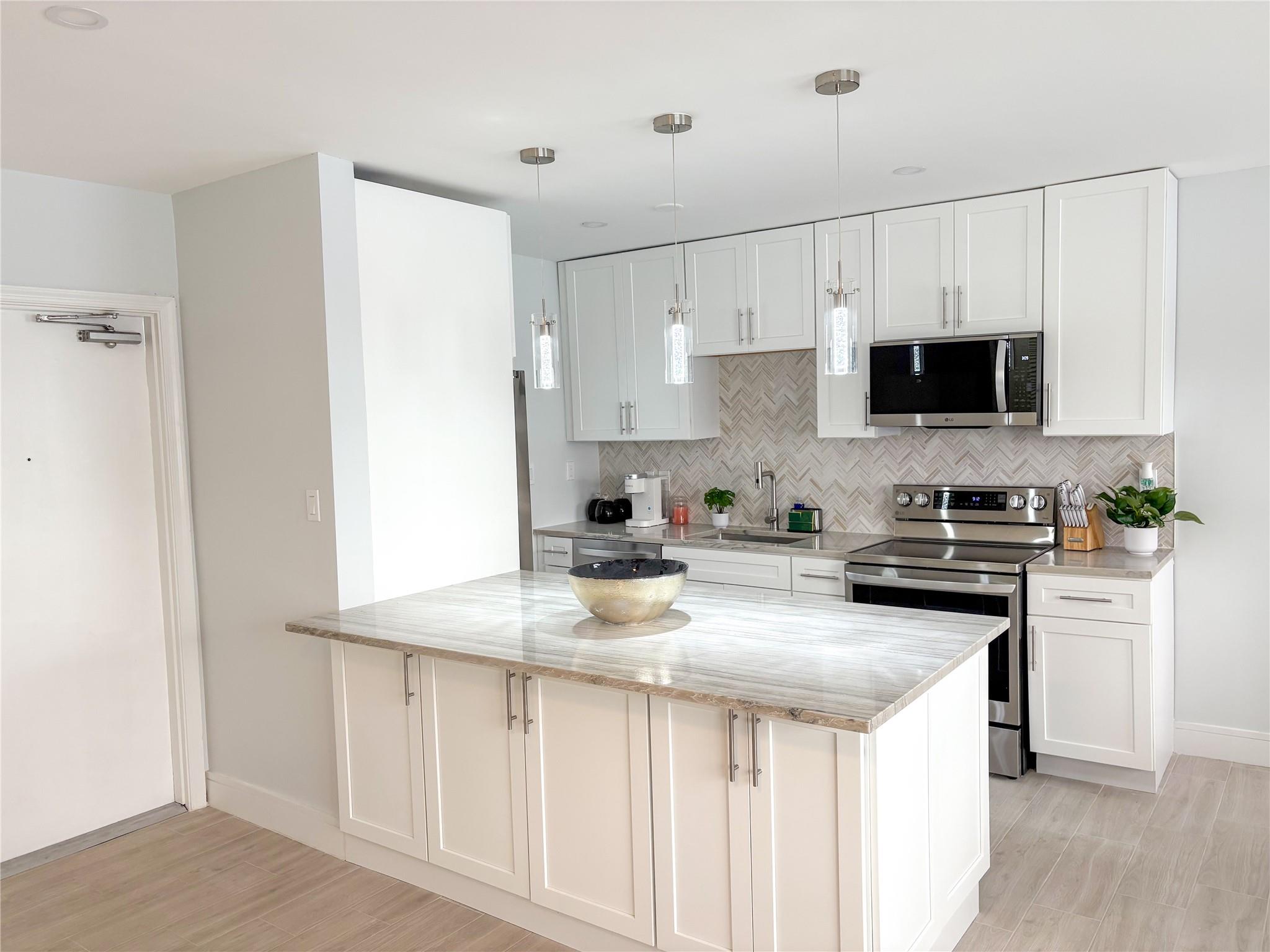 Ocean Dream Condo - Residential Lease
