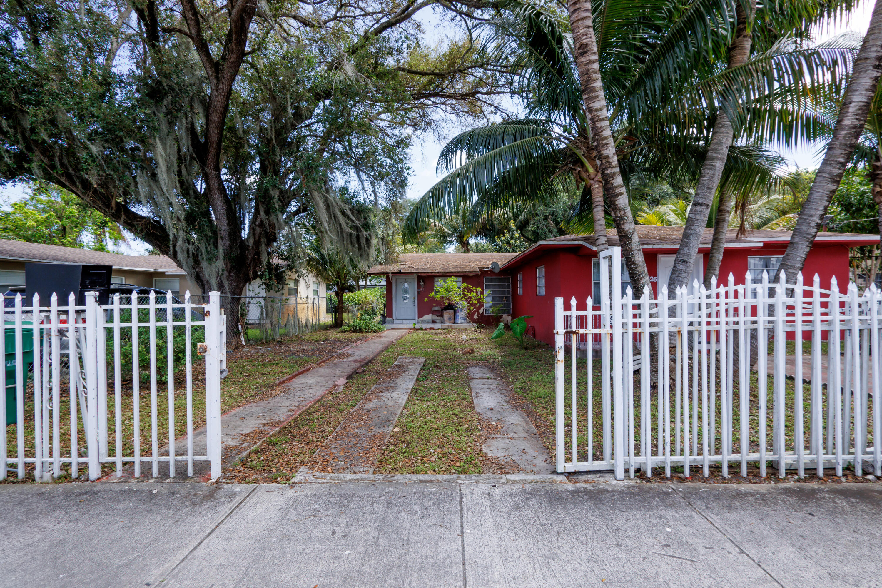 FULFORD HIGHLANDS - Residential