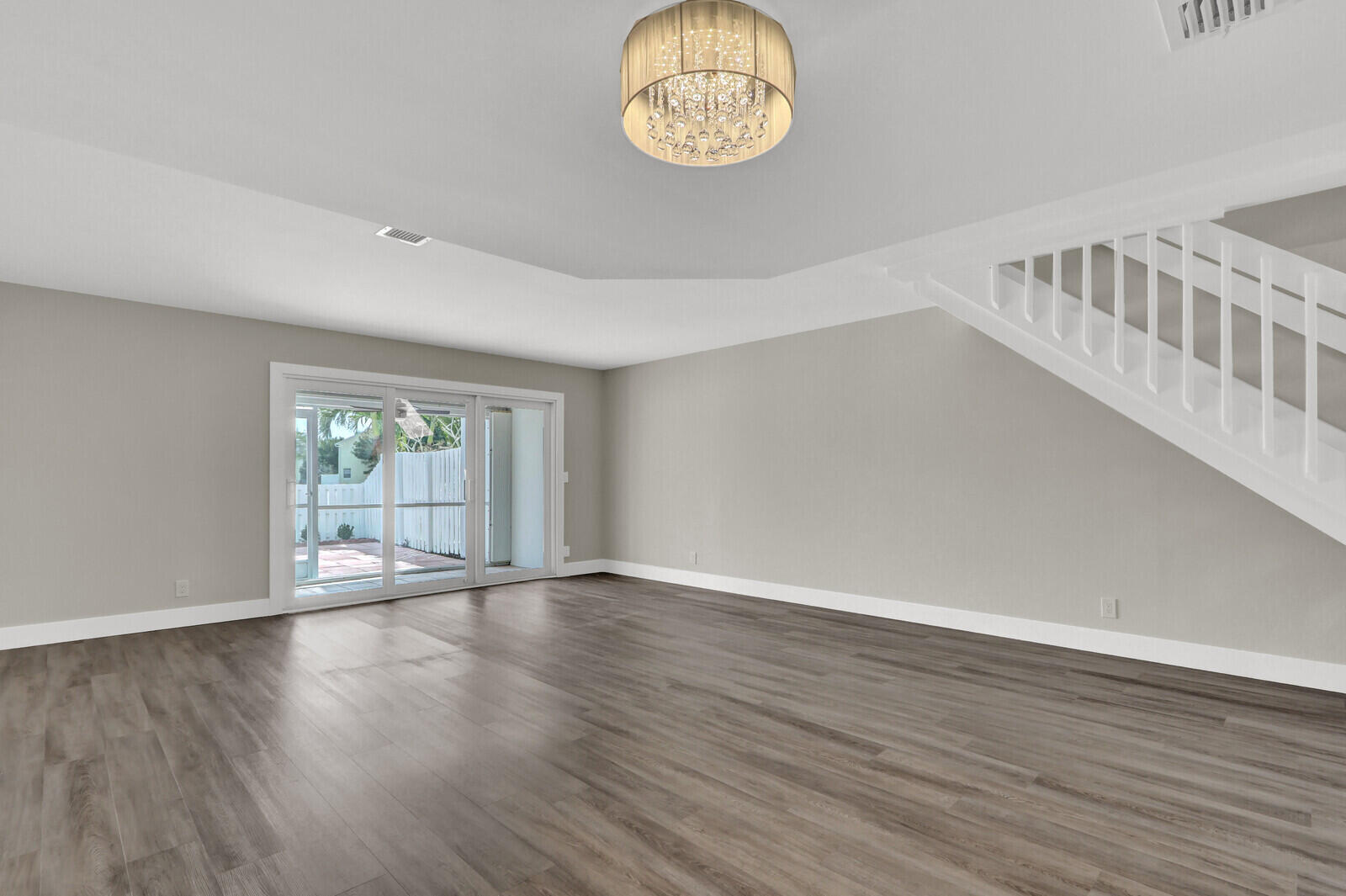 Charter Club of Palm Beach - Residential