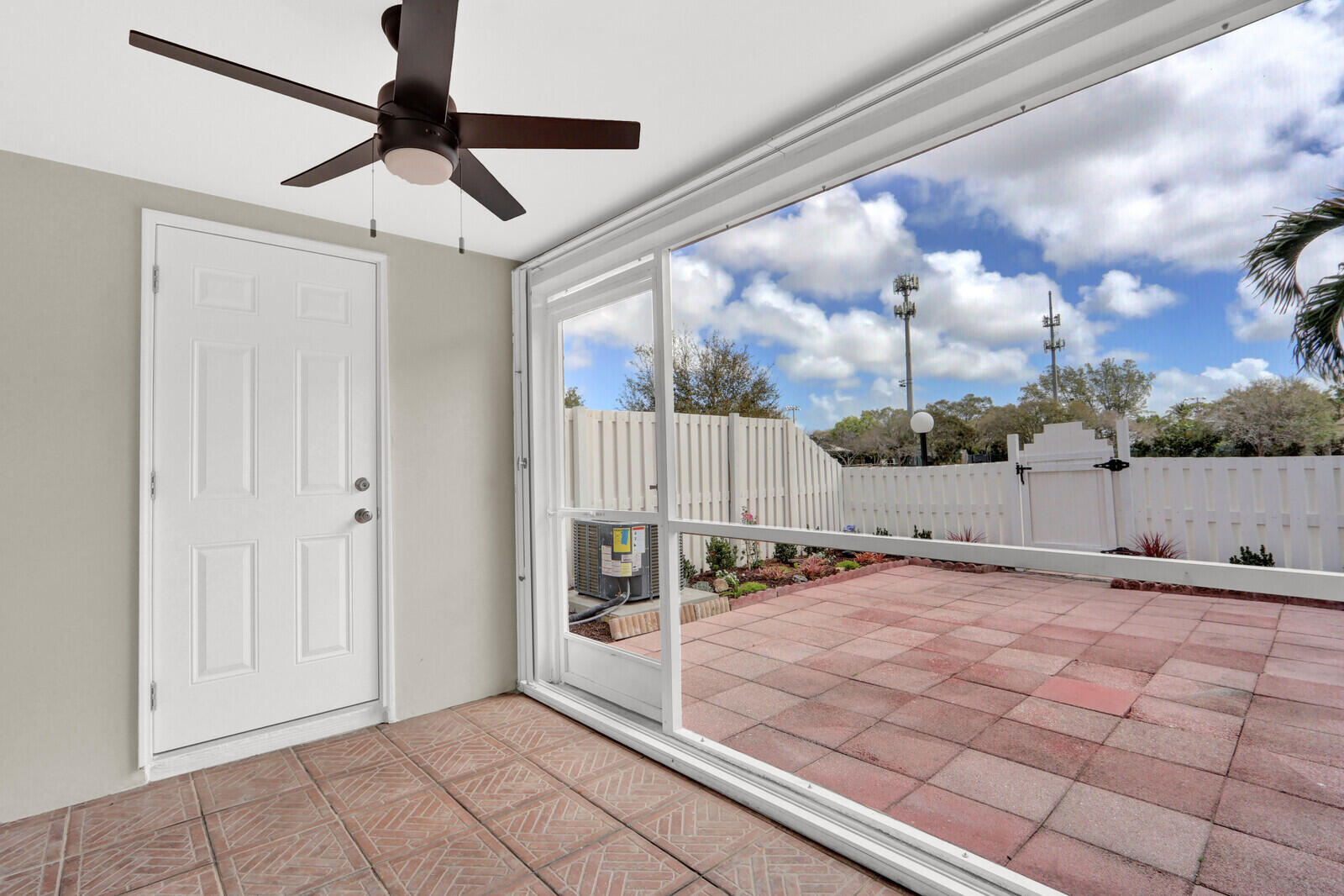 Charter Club of Palm Beach - Residential