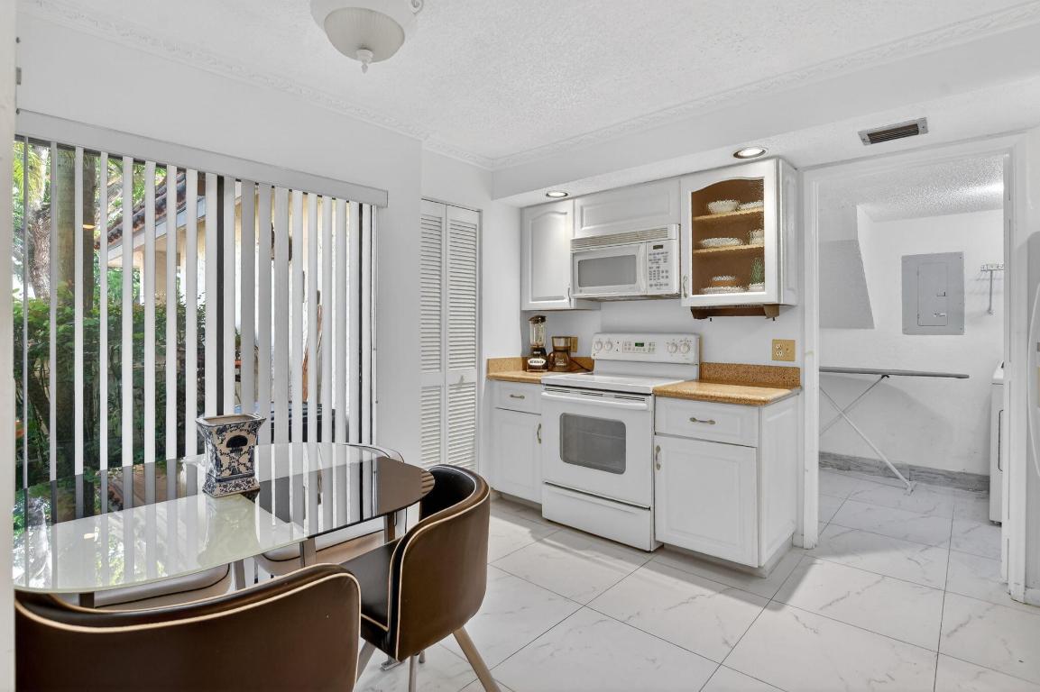 LA MIRADA AT BOCA POINTE CONDOS - Residential Lease