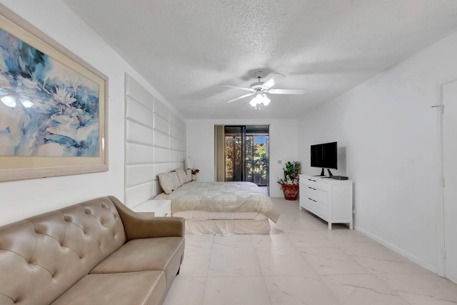 LA MIRADA AT BOCA POINTE - Residential Lease