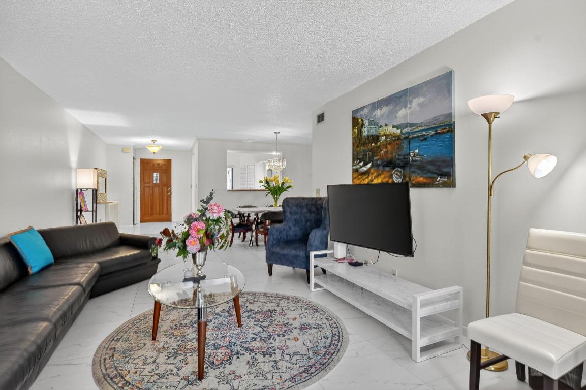 LA MIRADA AT BOCA POINTE CONDOS - Residential Lease