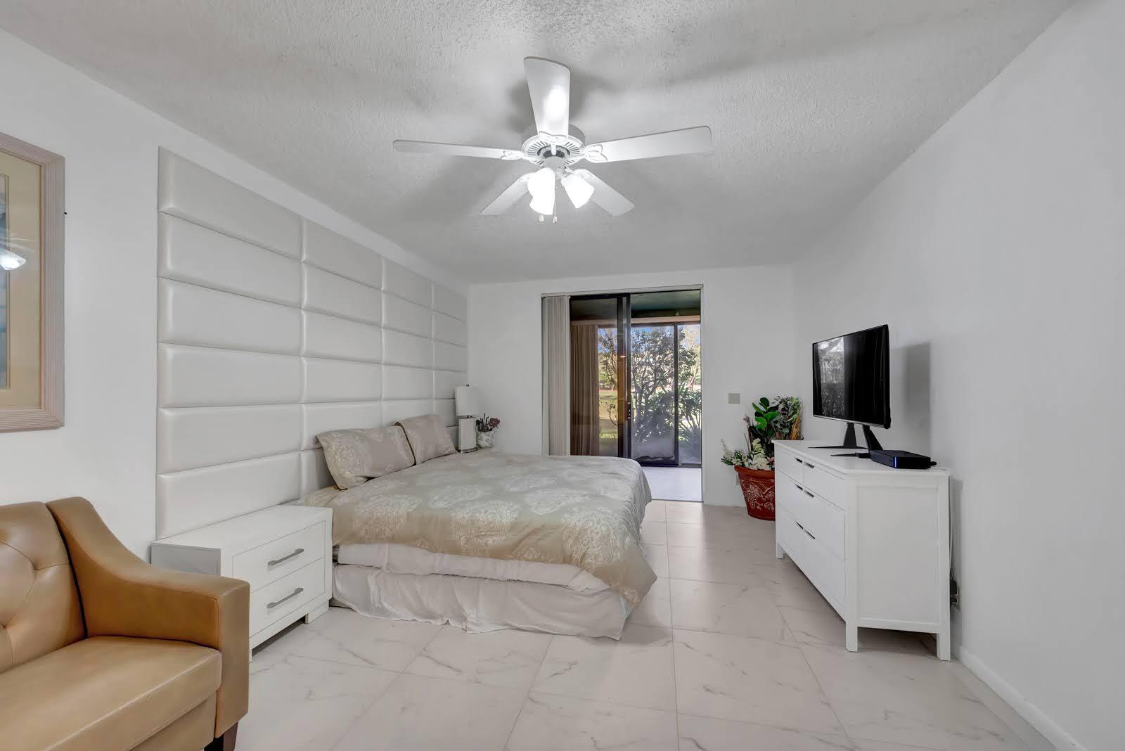 LA MIRADA AT BOCA POINTE - Residential Lease