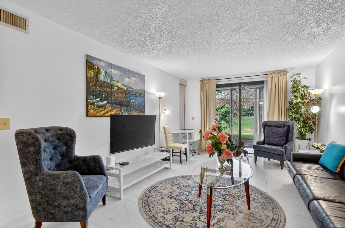 LA MIRADA AT BOCA POINTE CONDOS - Residential Lease