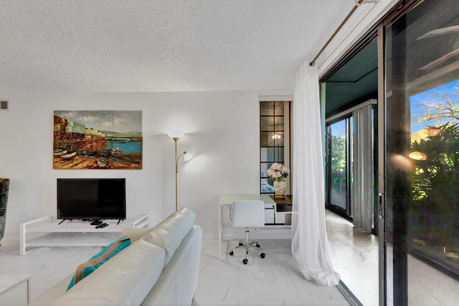 LA MIRADA AT BOCA POINTE - Residential Lease