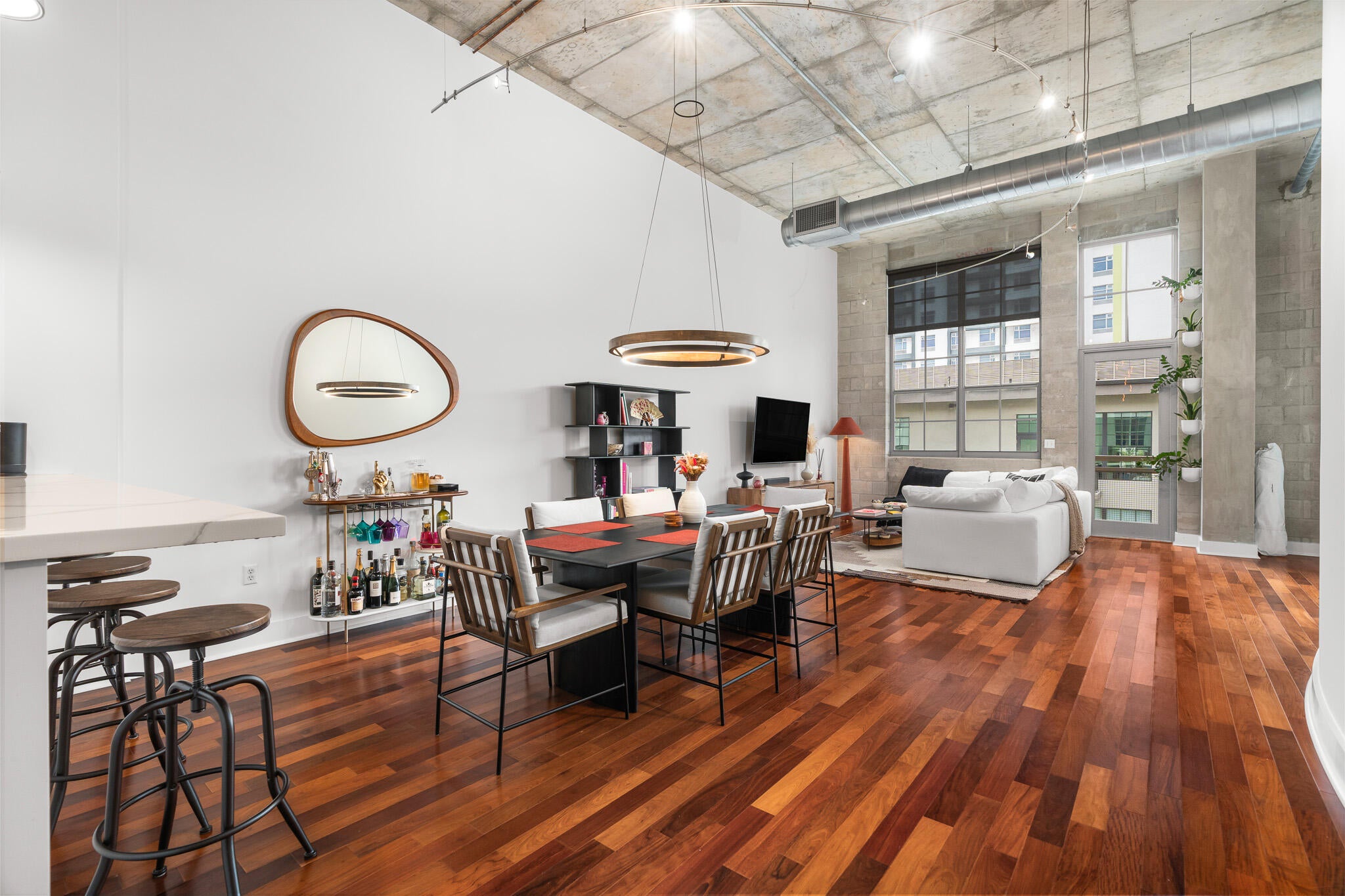 411 NW 1st Avenue NW 703