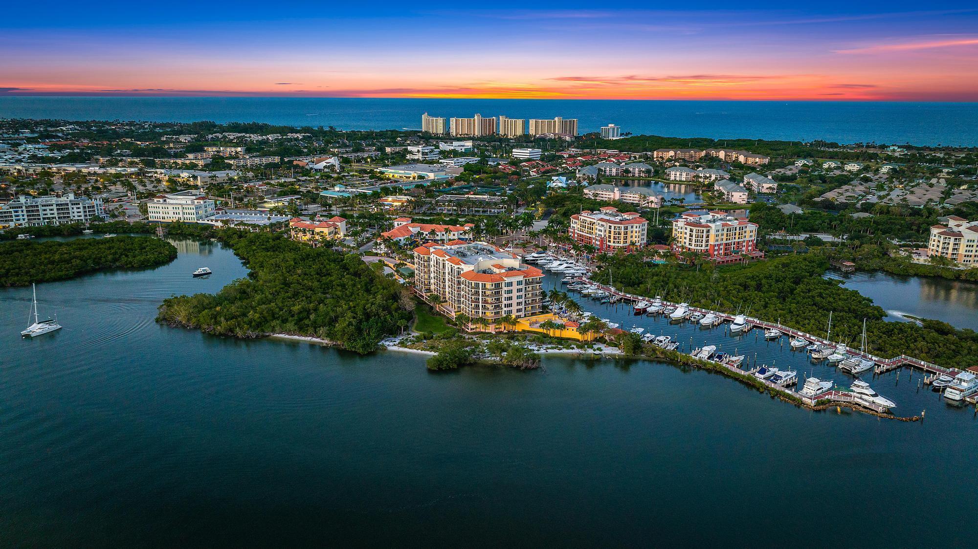 JUPITER YACHT CLUB - Residential