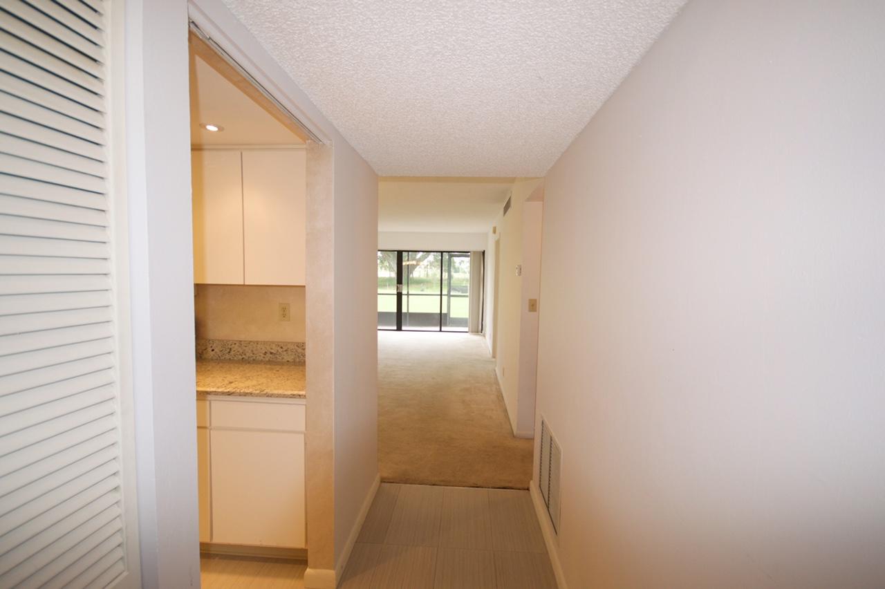 LANDS OF THE PRESIDENT CONDO 8 - Residential