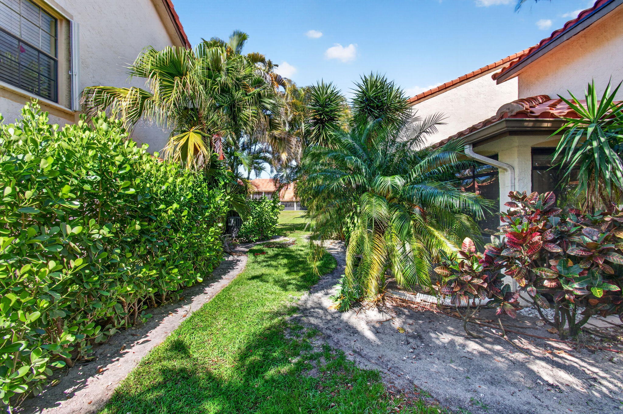 LA MIRADA AT BOCA POINTE - Residential Lease