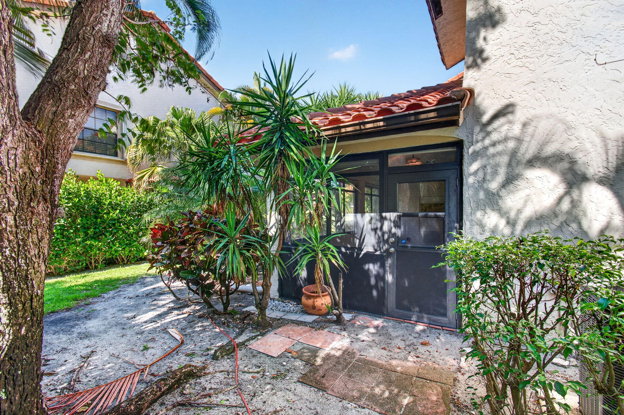 LA MIRADA AT BOCA POINTE - Residential Lease
