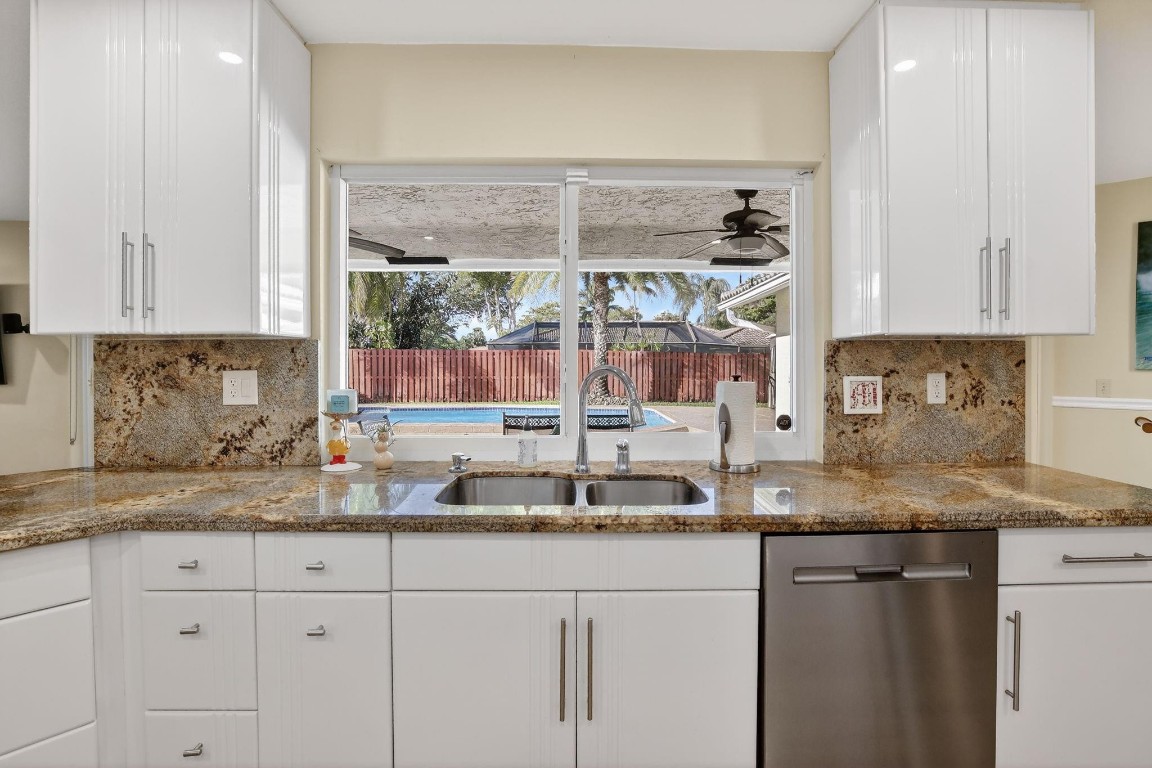 Jacaranda Lakes Sec 2 95- - Residential