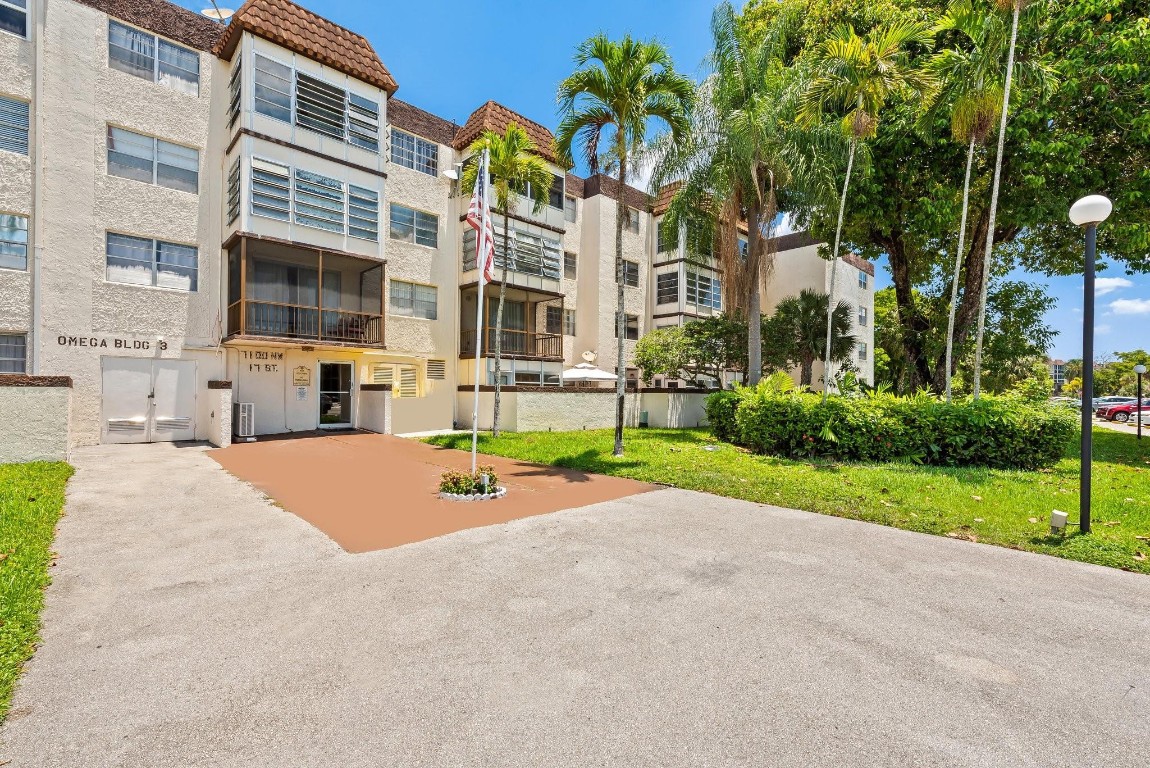 Omega Condo - Residential