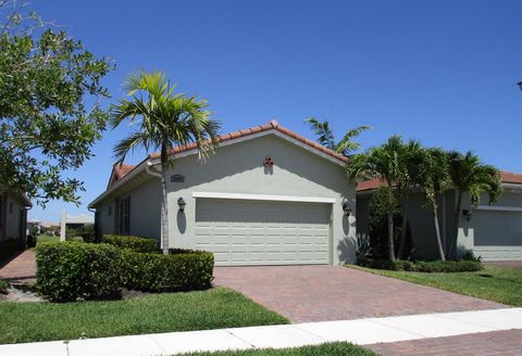 A home in Port St Lucie