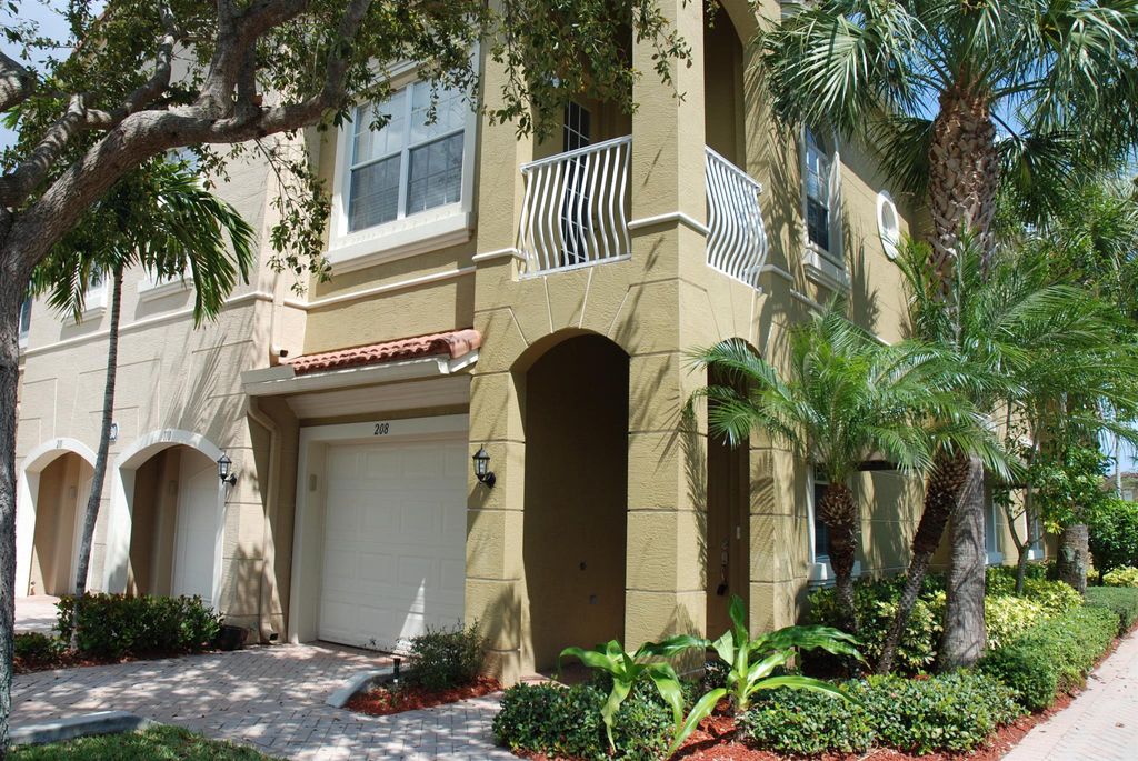 Photo of 4930 Bonsai Circle #208, Palm Beach Gardens, FL 33418 (MLS # R11007339)