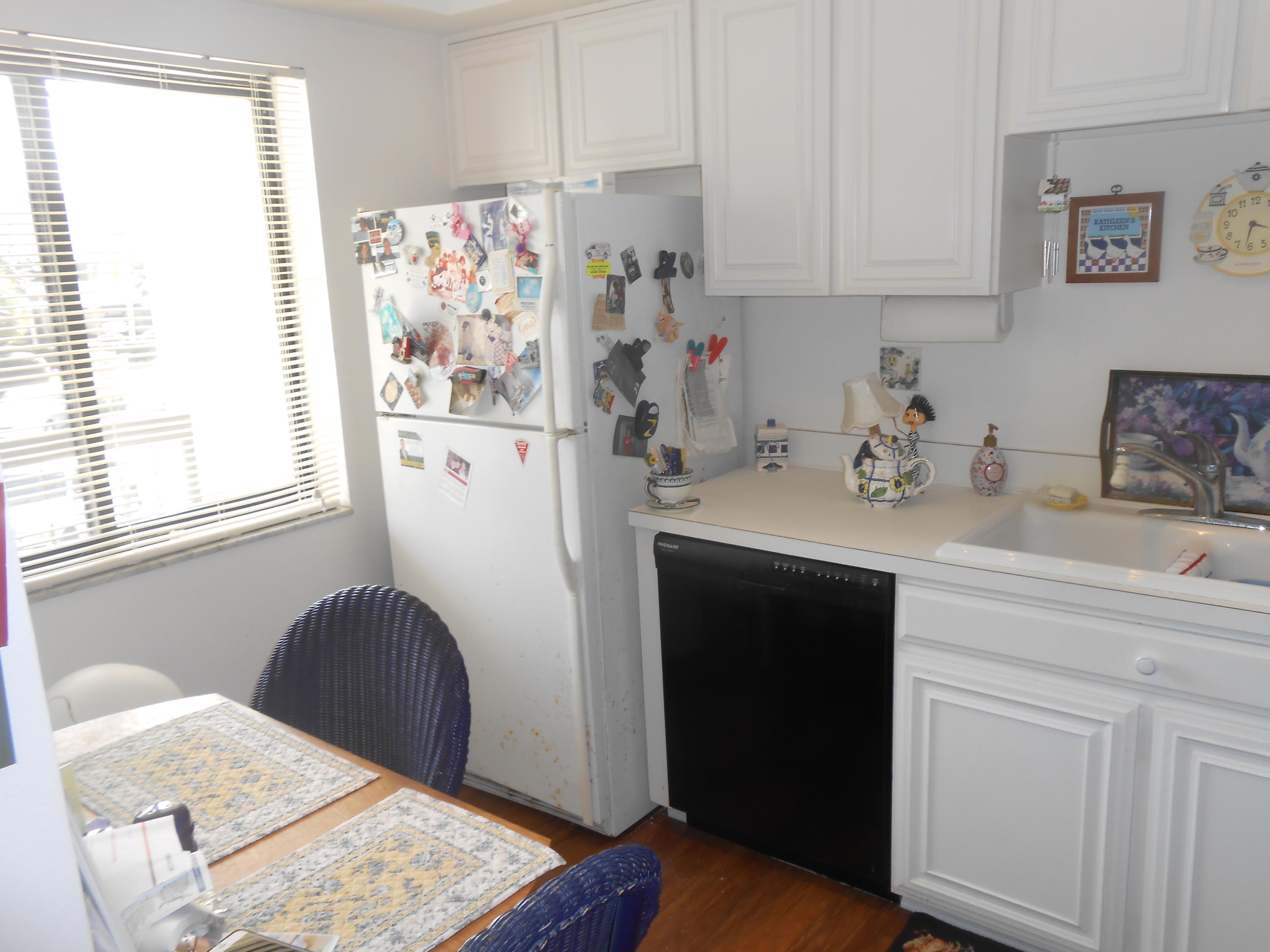 LANDS OF THE PRESIDENT CONDO 8 - Residential