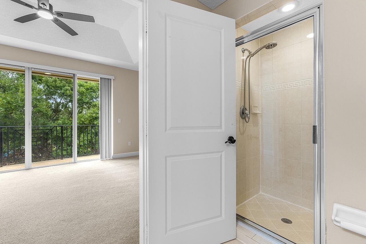 CAROLINA TRACE TOWNHOMES - Residential