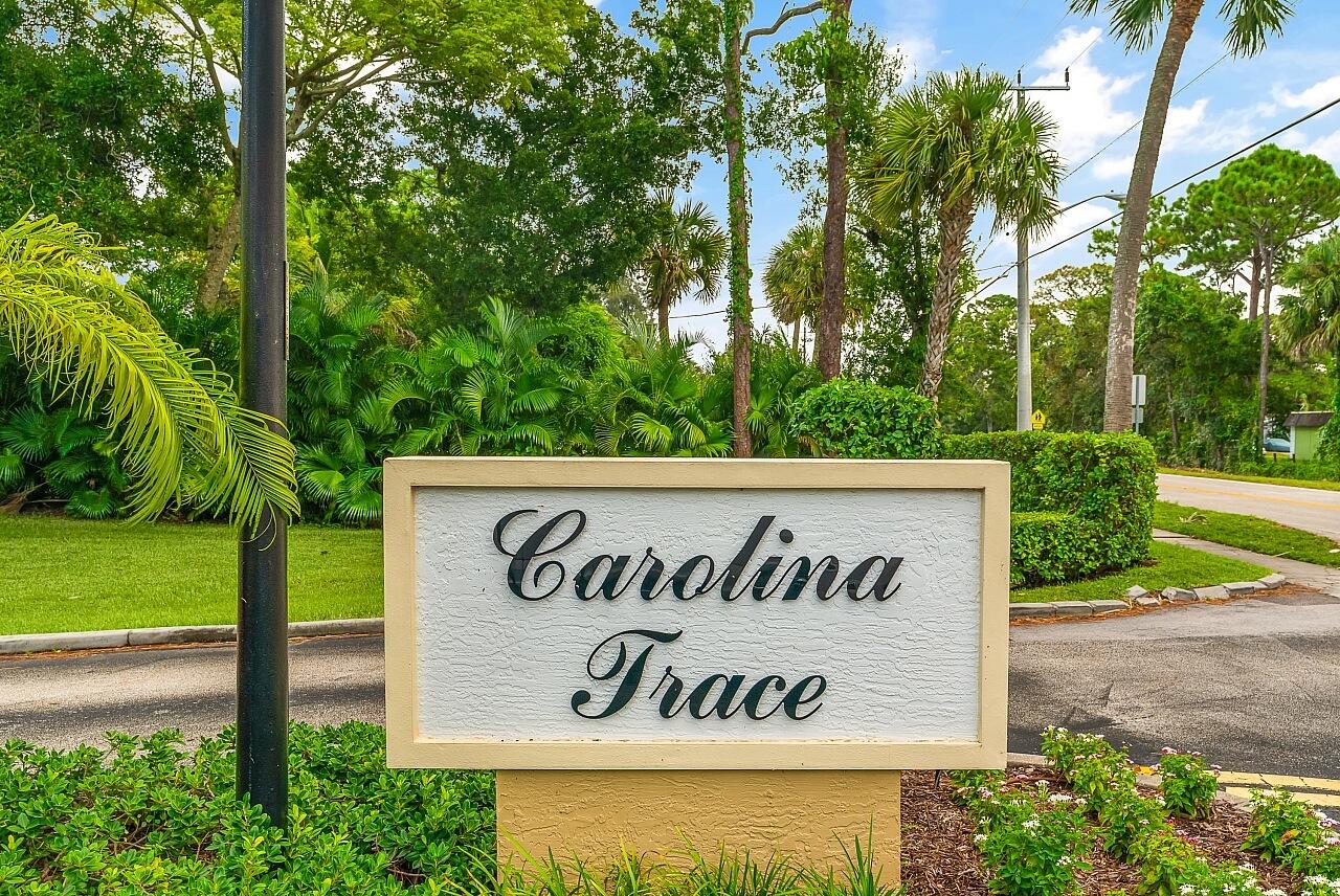 CAROLINA TRACE TOWNHOMES - Residential