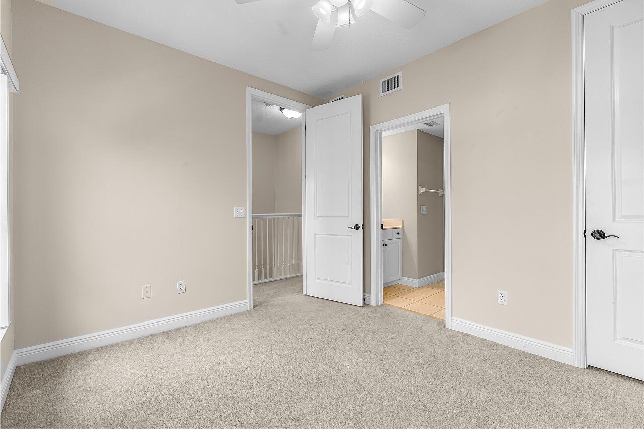 CAROLINA TRACE TOWNHOMES - Residential