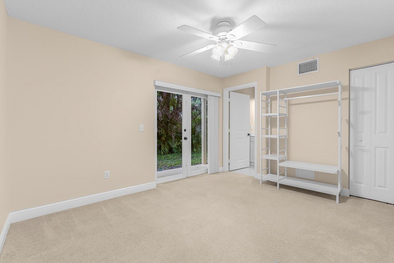 CAROLINA TRACE TOWNHOMES - Residential