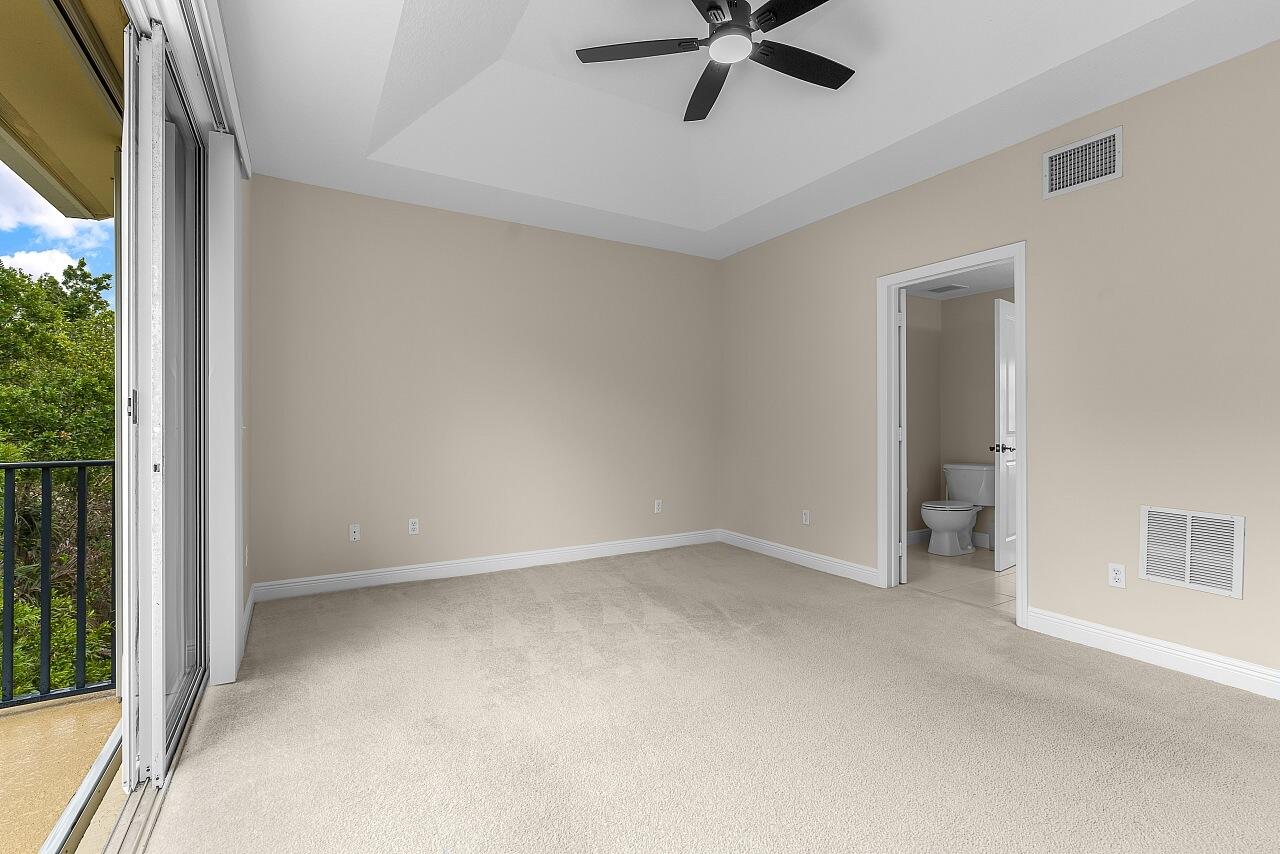 CAROLINA TRACE TOWNHOMES - Residential