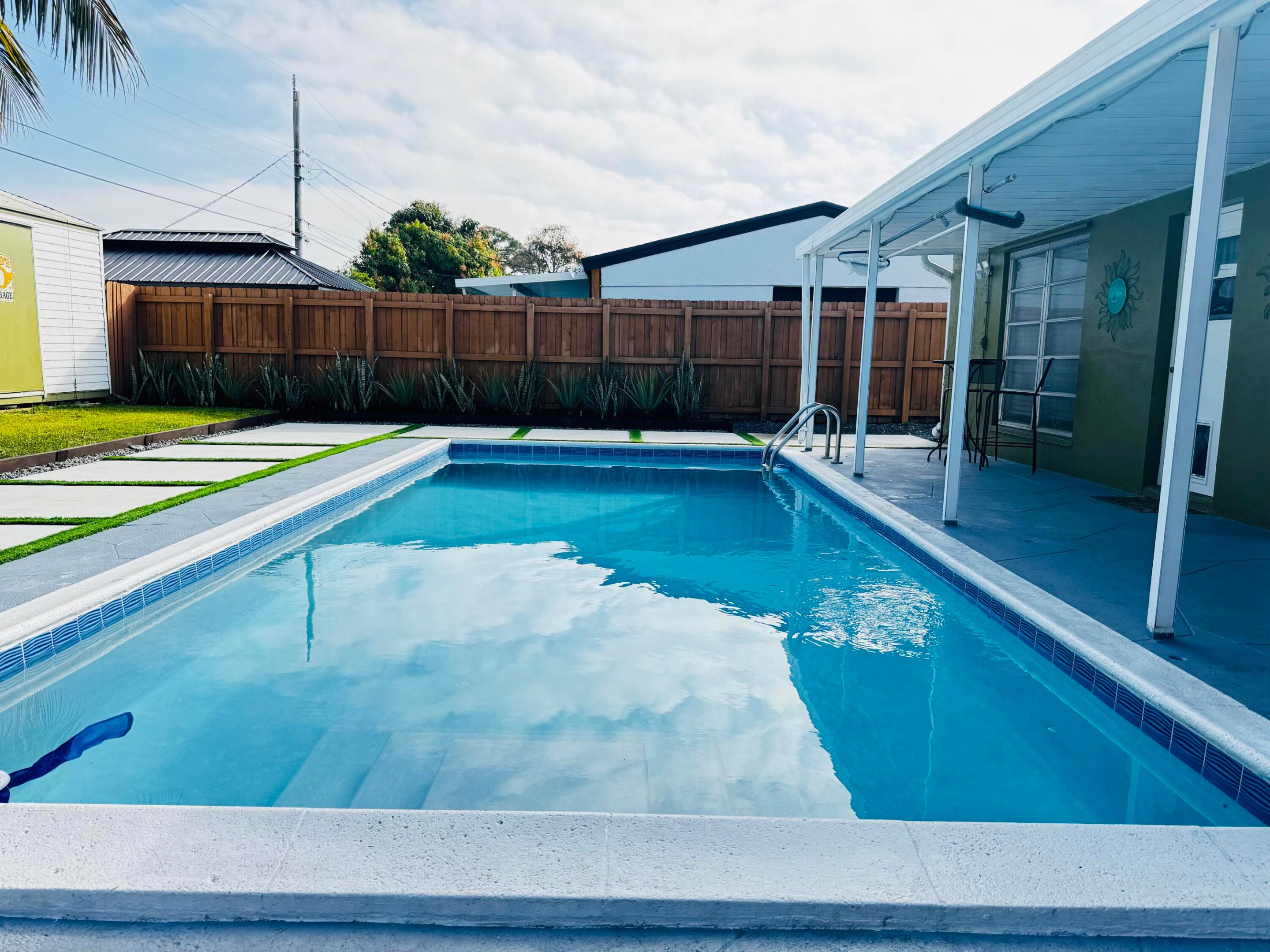 7161 Sheridan Street