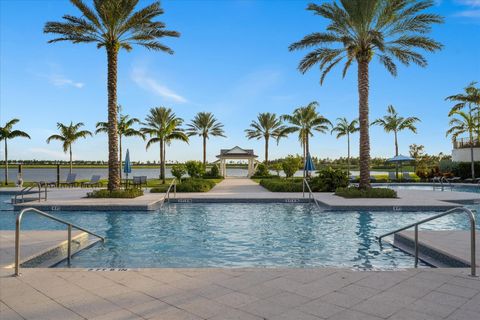 A home in Loxahatchee