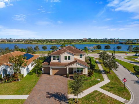 A home in Loxahatchee