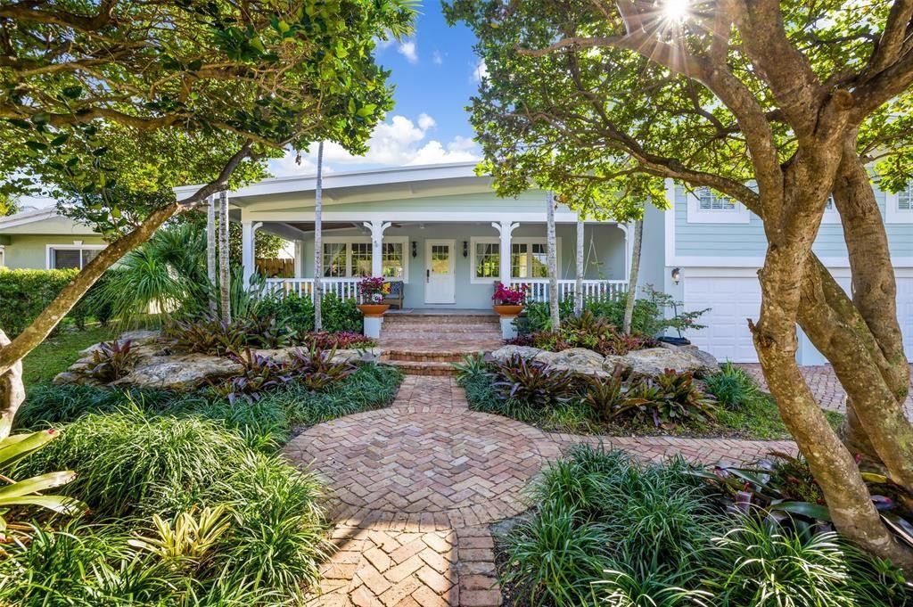 Photo of 1900 Admirals Way, Fort Lauderdale, FL 33316 (MLS # F10548675)