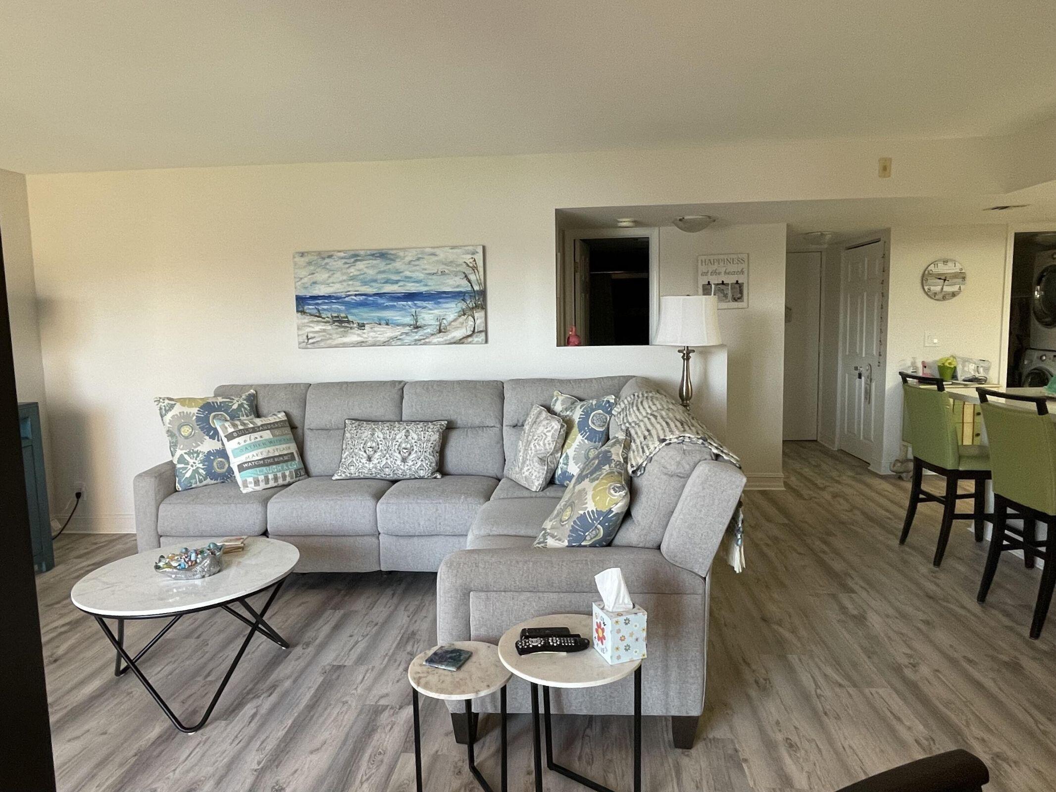 LAVERS DELRAY RACQUET CLUB CONDO - Residential Lease