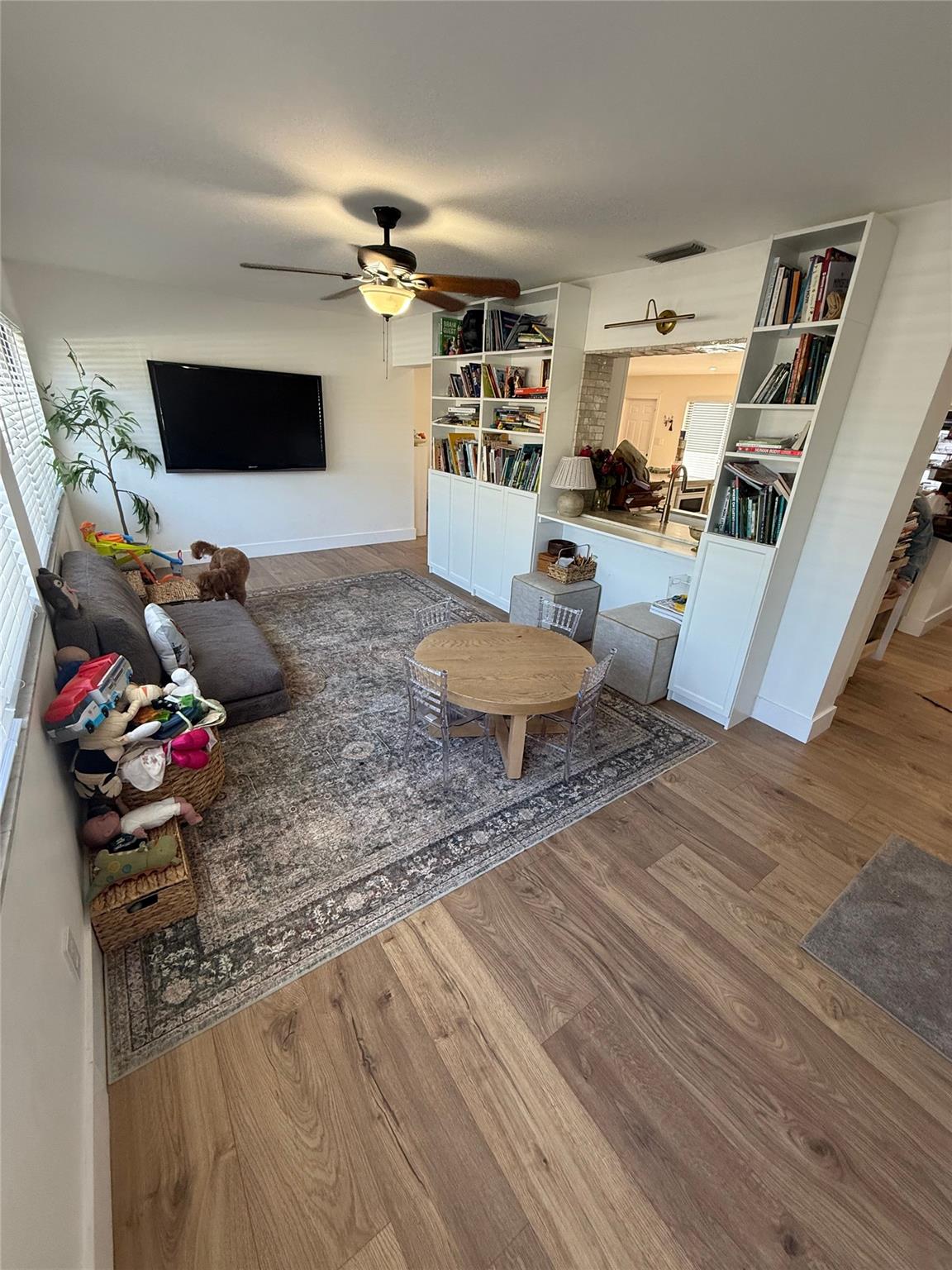 RAINBOW LAKES 77-28 B - Residential