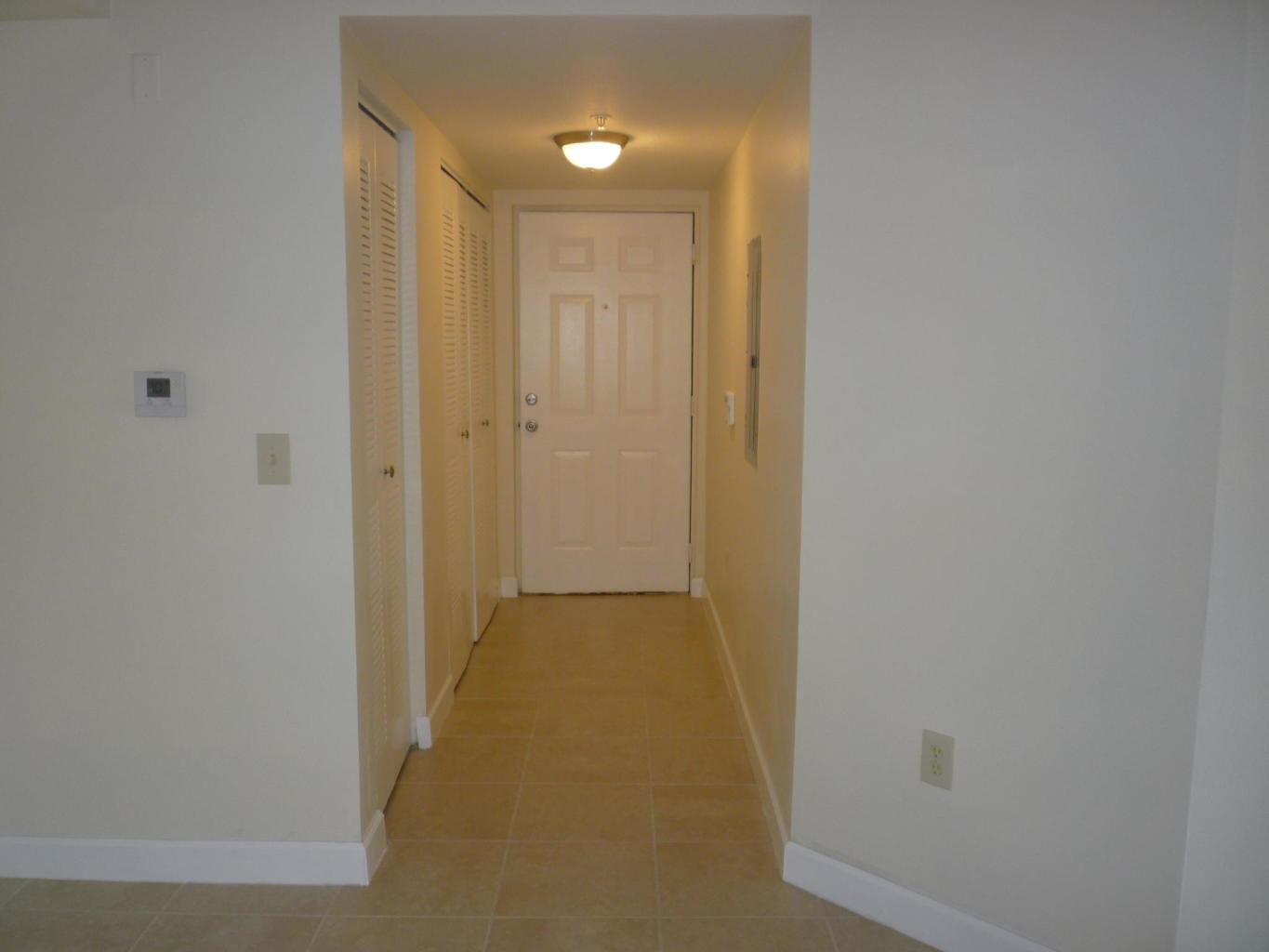 EMERALD ISLE AT LAGUNA LA - Residential Lease