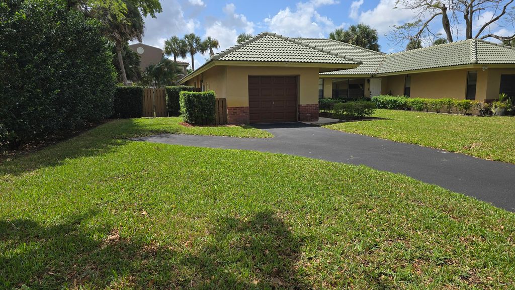 Photo of 1530 NW 93rd Terrace, Coral Springs, FL 33071 (MLS # B26011676)