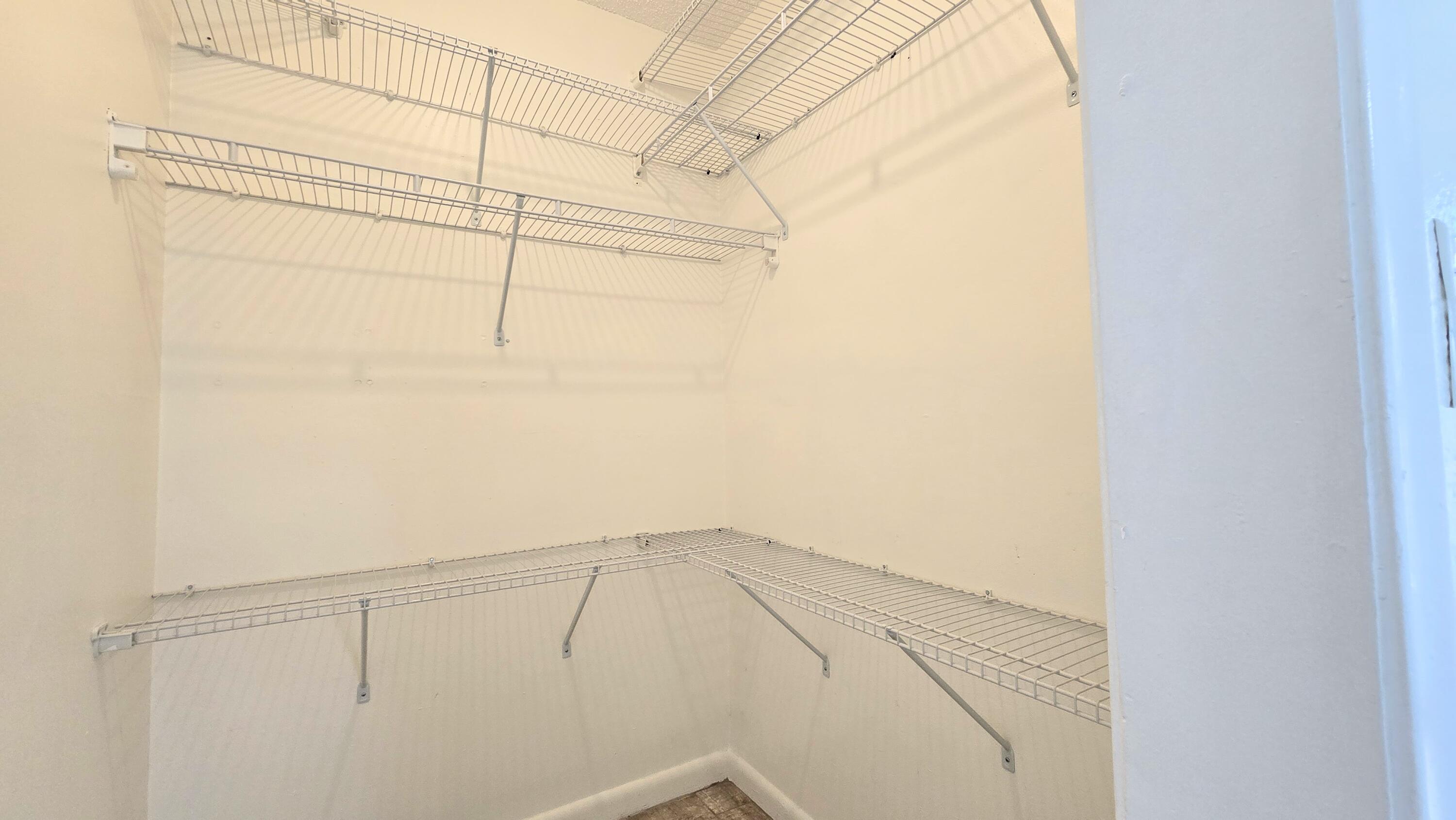 CORAL SPRINGS UNIVERSITY DRIVE - Residential Lease