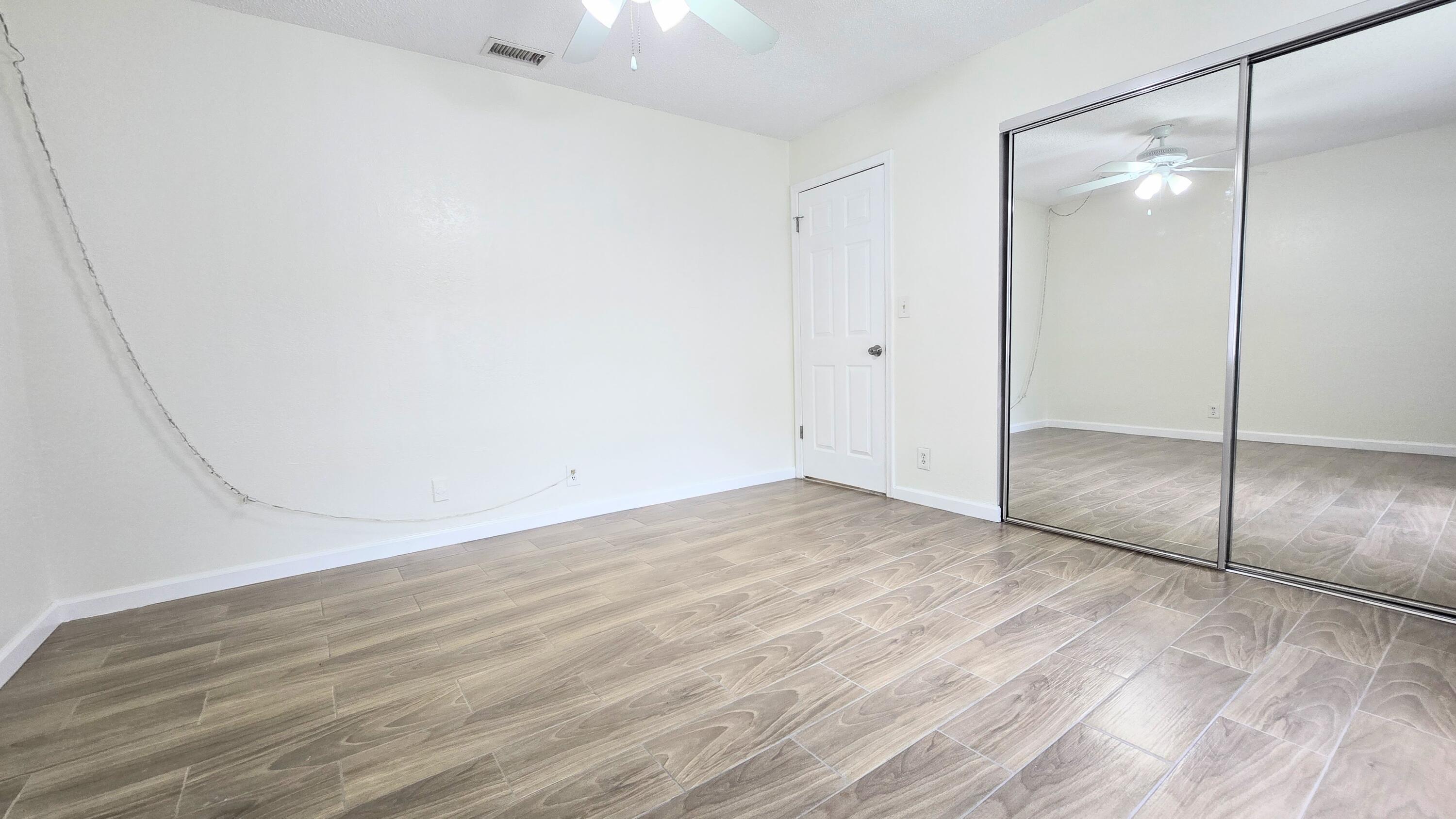 CORAL SPRINGS UNIVERSITY DRIVE - Residential Lease