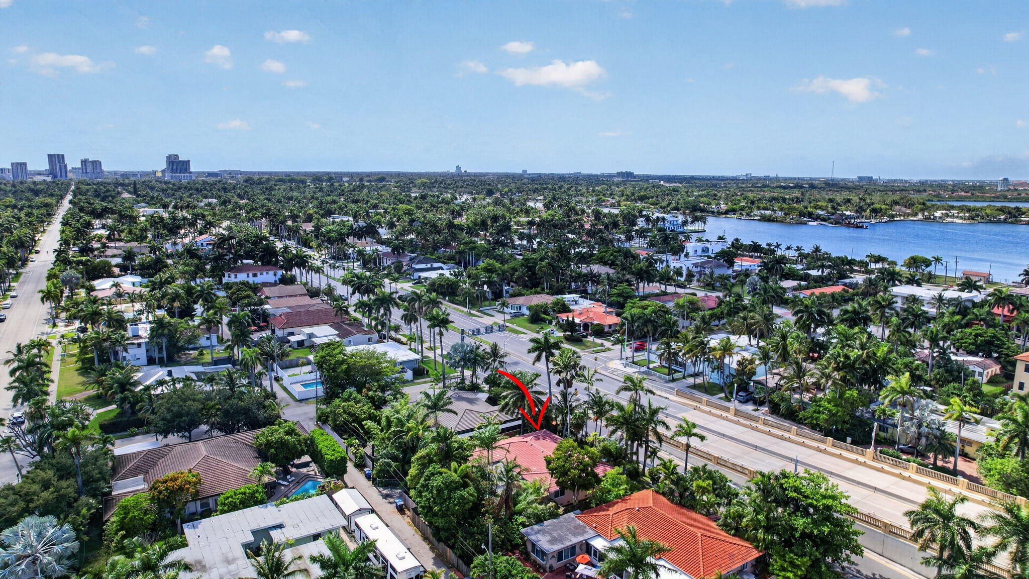 HOLLYWOOD LAKES SECTION - Residential