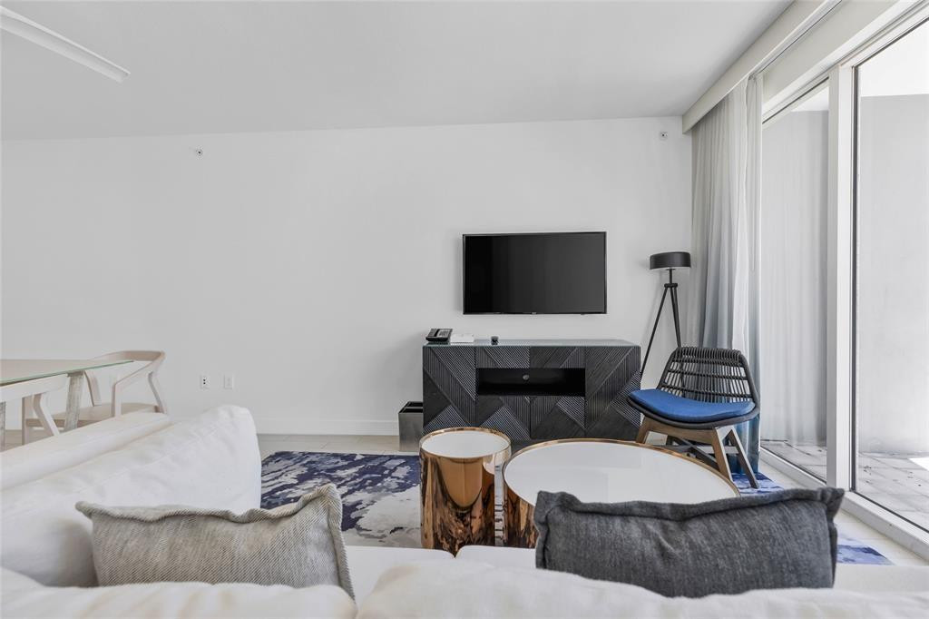 3101 Bayshore Drive 501