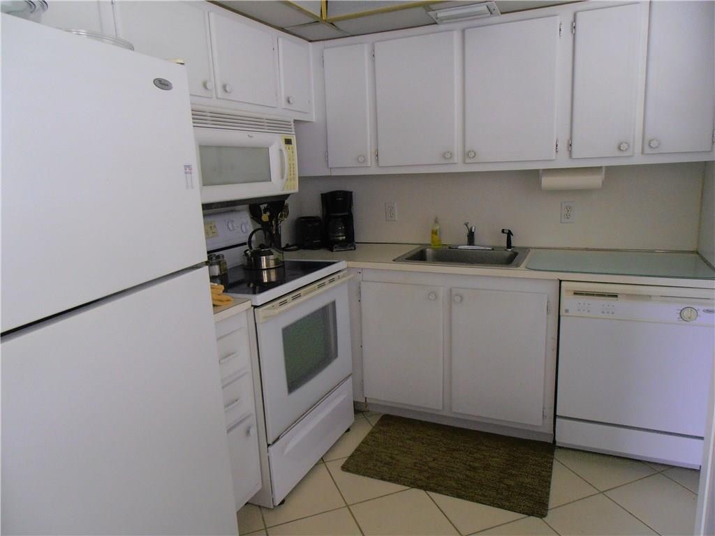 Century Village East - Residential