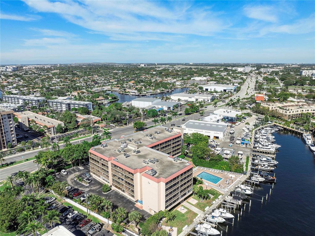 Photo of 740 S Federal Highway #315, Pompano Beach, FL 33062 (MLS # F10556306)