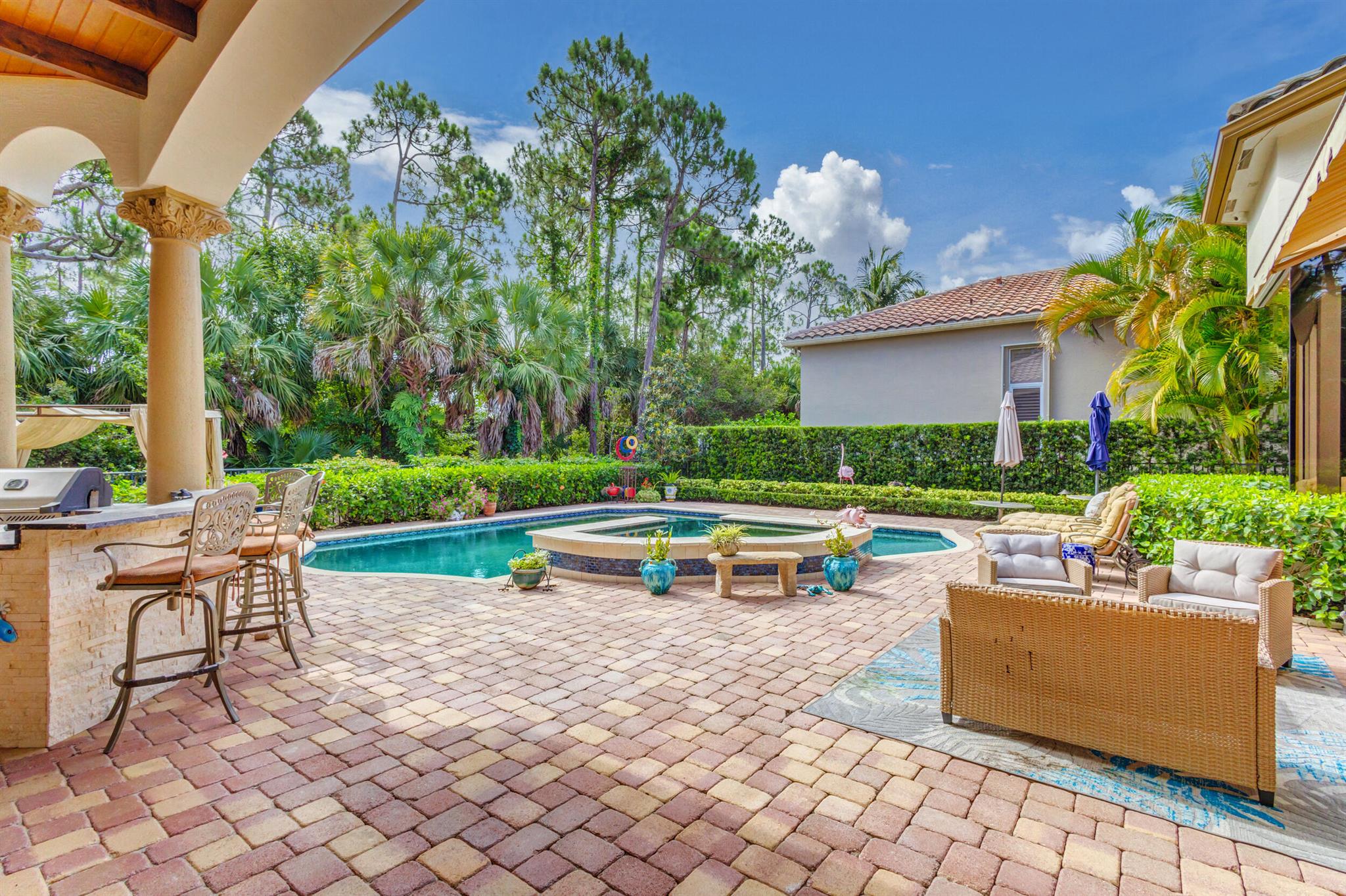 MIRASOL QUANTERA - Residential