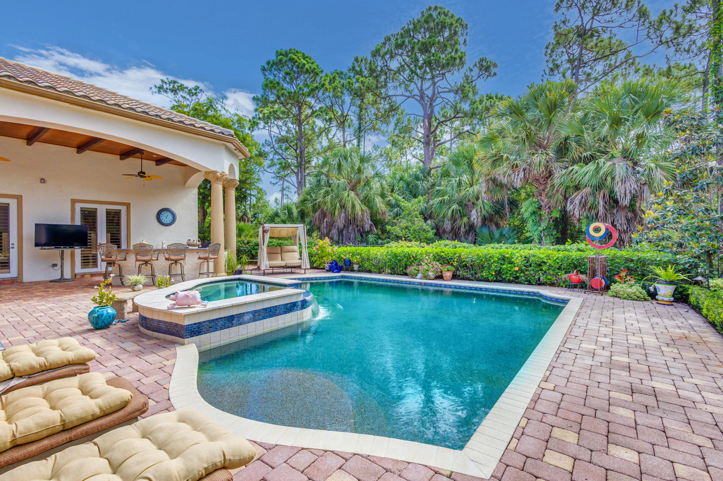 MIRASOL QUANTERA - Residential