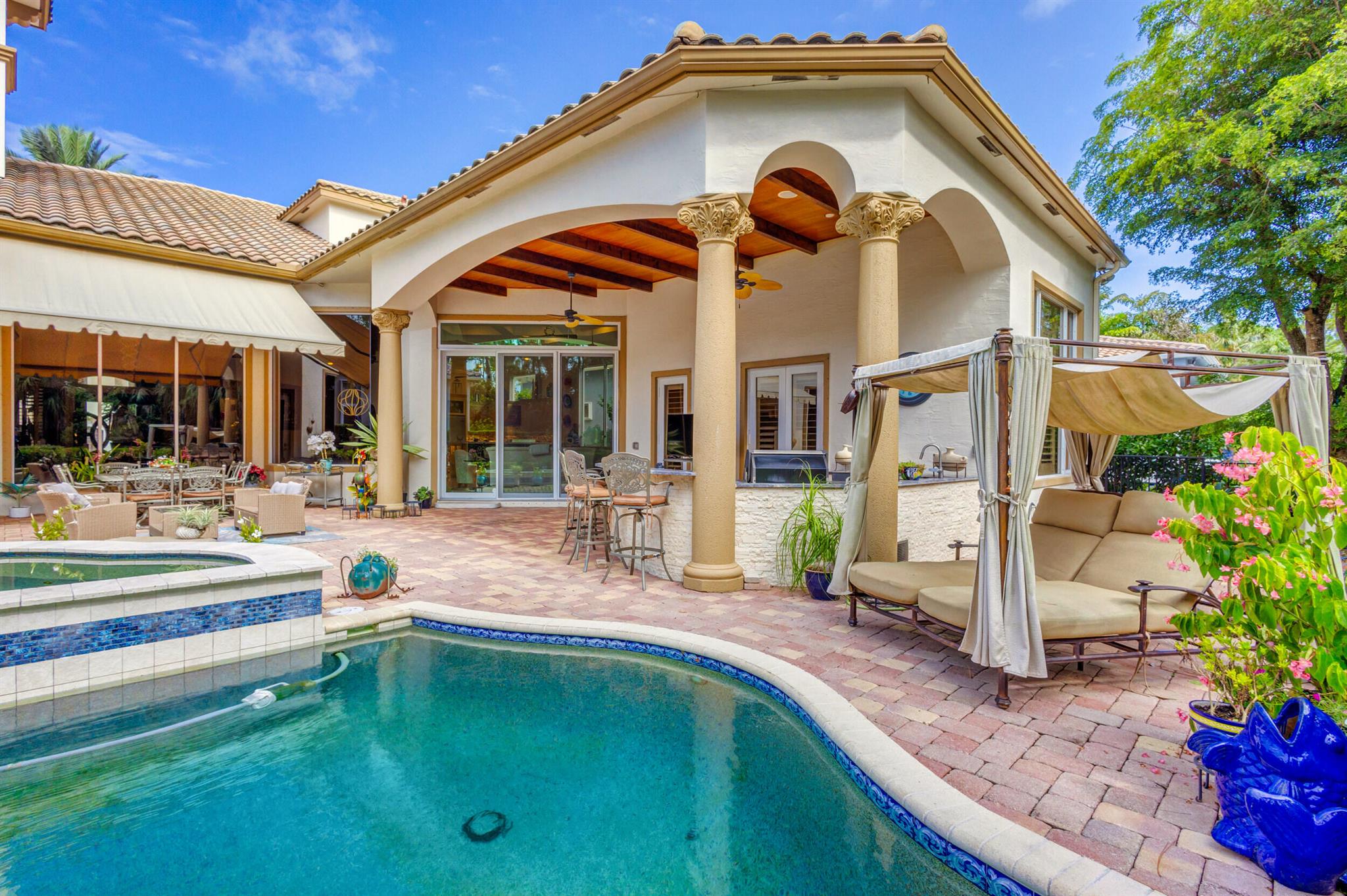 MIRASOL QUANTERA - Residential